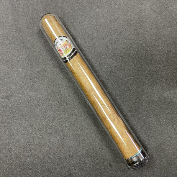 Luis Martinez Crystal Churchill Cigar