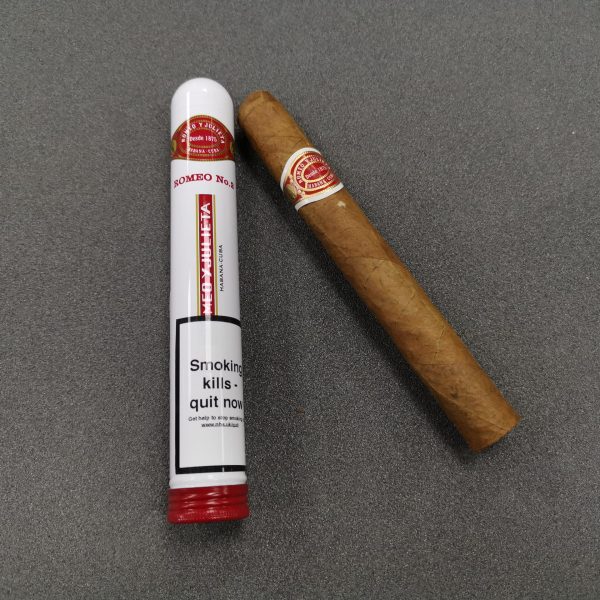 Romeo Y Julieta No. 2 Cigar