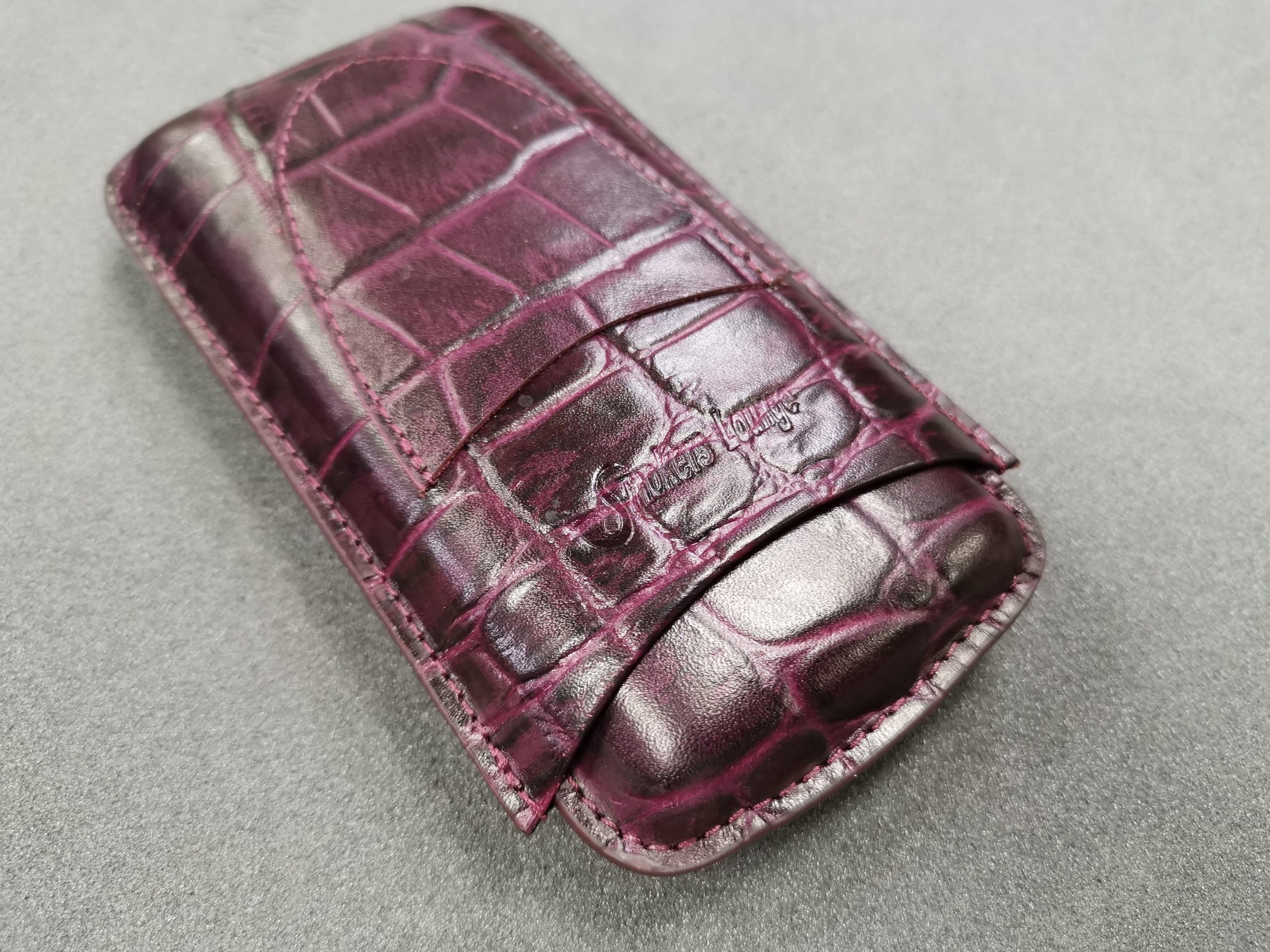 Burgundy Three Cigar Leather Holder - Image 2