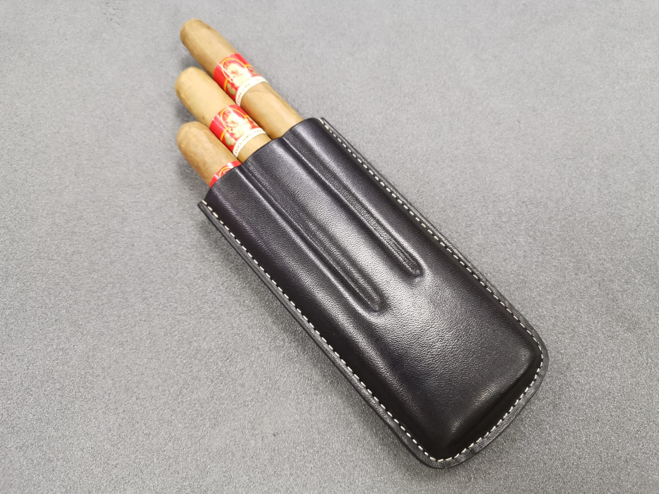 Black Three Cigar Leather Holder - Image 3