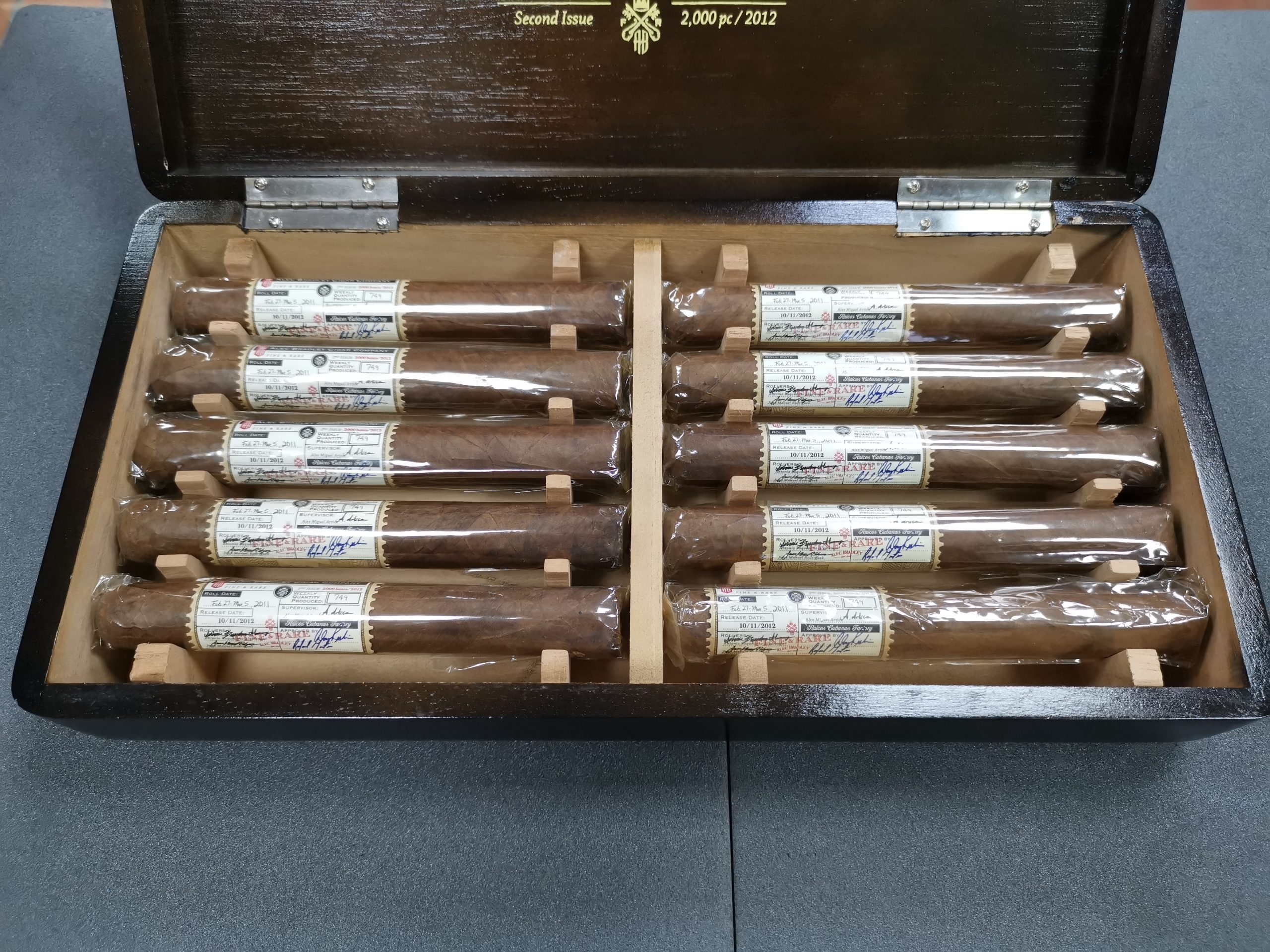 Alec Bradley HJ10-i 2012 (Box of 10) - Image 4