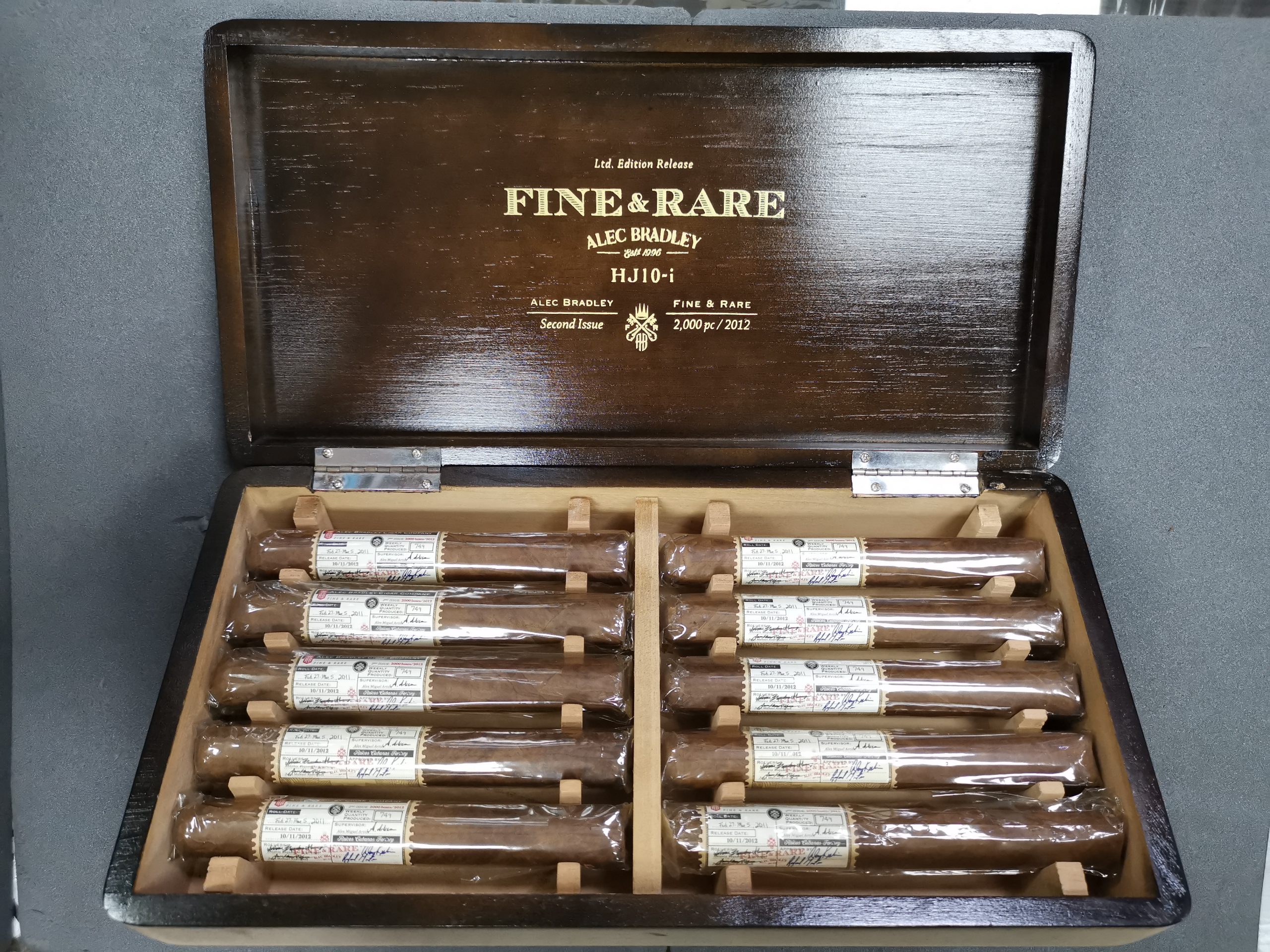 Alec Bradley HJ10-i 2012 (Box of 10)