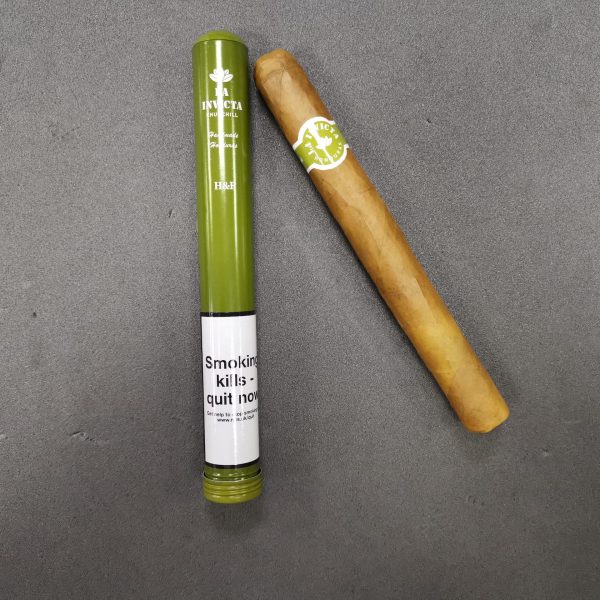 La Invicta Churchill Cigar (Honduran)